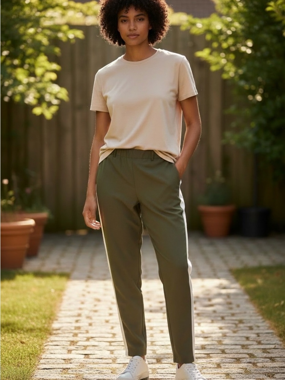 VALA Color Blocked Dress Trousers (Large but run small)